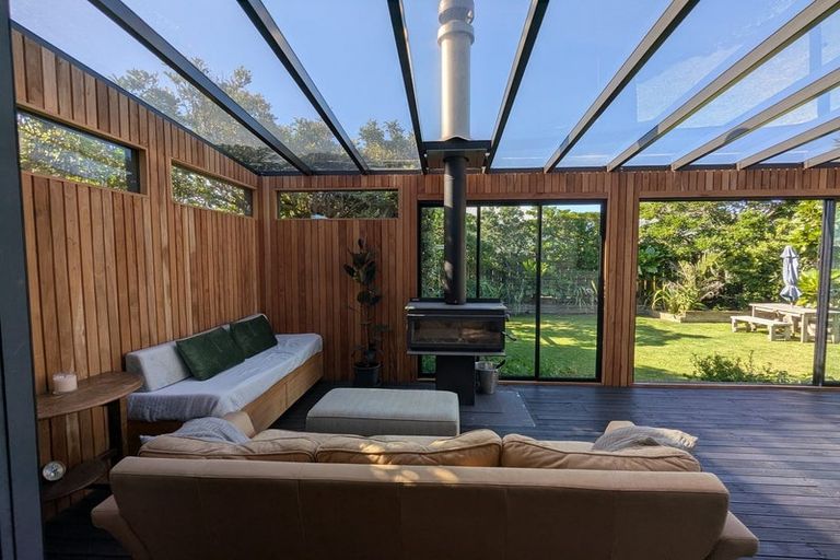 Photo of property in 80a Lyall Parade, Lyall Bay, Wellington, 6022