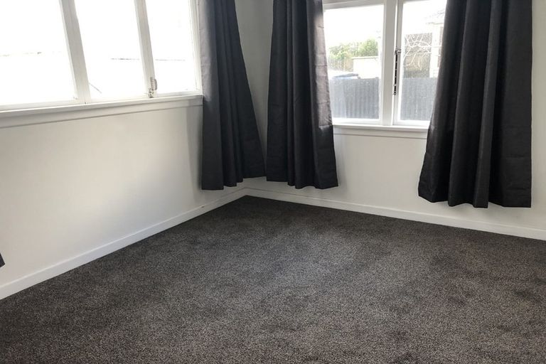 Photo of property in 100 Martin Street, Strathern, Invercargill, 9812