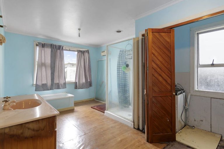 Photo of property in 24 Glasgow Street, Phillipstown, Christchurch, 8011