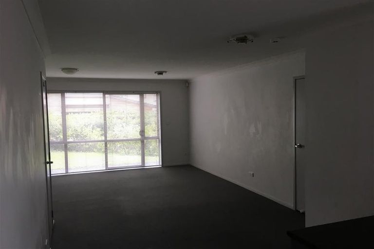 Photo of property in St Claire Village, 1/172 Mcleod Road, Te Atatu South, Auckland, 0610