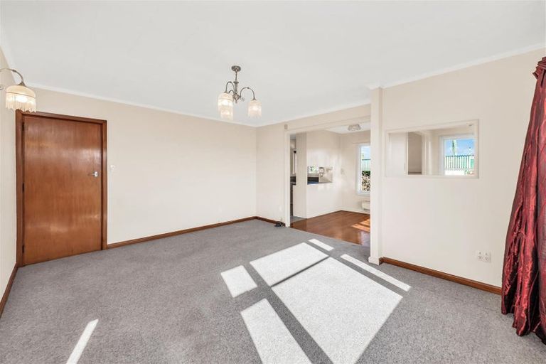 Photo of property in 17 Vardon Crescent, Shirley, Christchurch, 8061