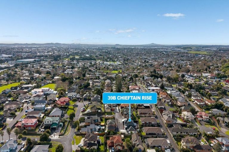 Photo of property in 39b Chieftain Rise, Goodwood Heights, Auckland, 2105