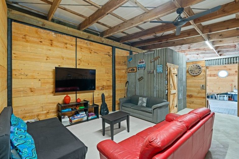 Photo of property in 22 Wharua Road, Oakura, Hikurangi, 0184