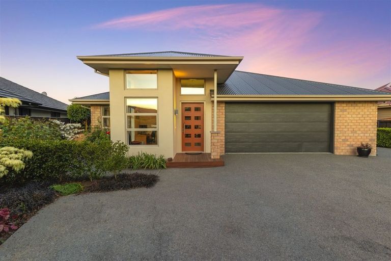 Photo of property in 7 Coachmans Road, Prebbleton, 7604