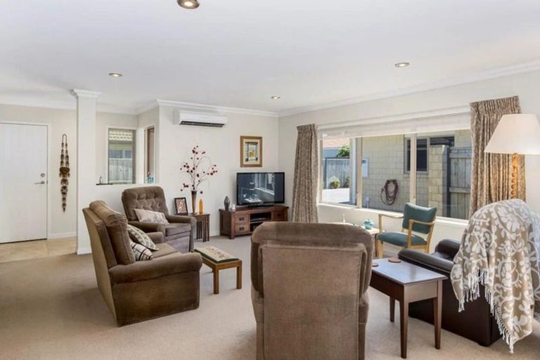 Photo of property in 9c Emmett Street, Greerton, Tauranga, 3112