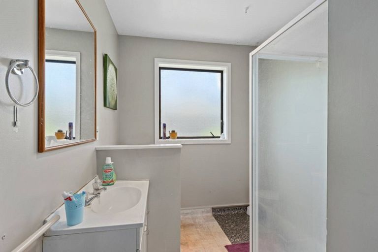 Photo of property in 24 Grassmere Street, Papanui, Christchurch, 8052