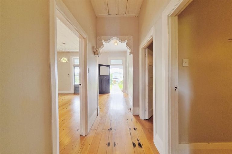 Photo of property in 1 Puriri Street, Takapuna, Auckland, 0622