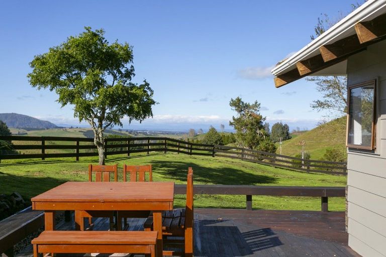 Photo of property in 61 Oak Drive, Wairakei, Taupo, 3384