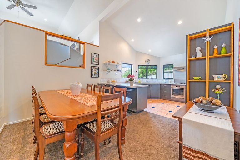 Photo of property in 85 Cypress Drive, Maungaraki, Lower Hutt, 5010