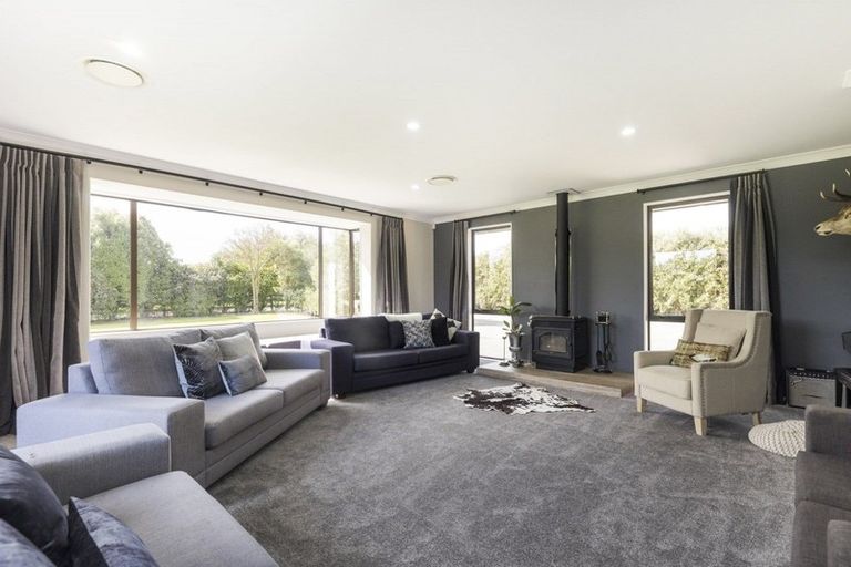 Photo of property in 5 Wake Place, Aokautere, Palmerston North, 4471