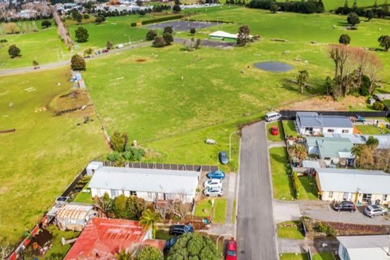 Photo of property in 3/10 Aubrey Street, Waitara, 4320