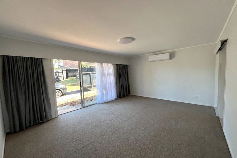 Photo of property in 3/10 Phoenix Place, Papatoetoe, Auckland, 2025