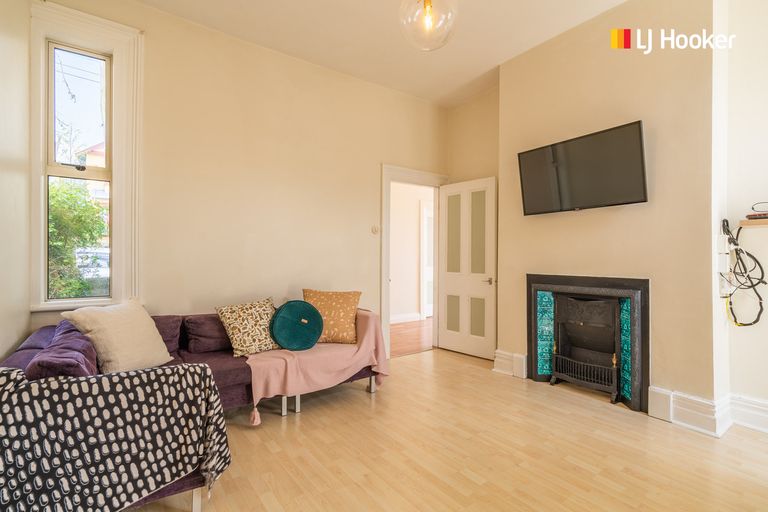 Photo of property in 51 Russell Street, Dunedin Central, Dunedin, 9016