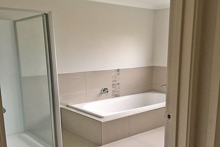 Photo of property in 12 Ariel Place, Snells Beach, 0920