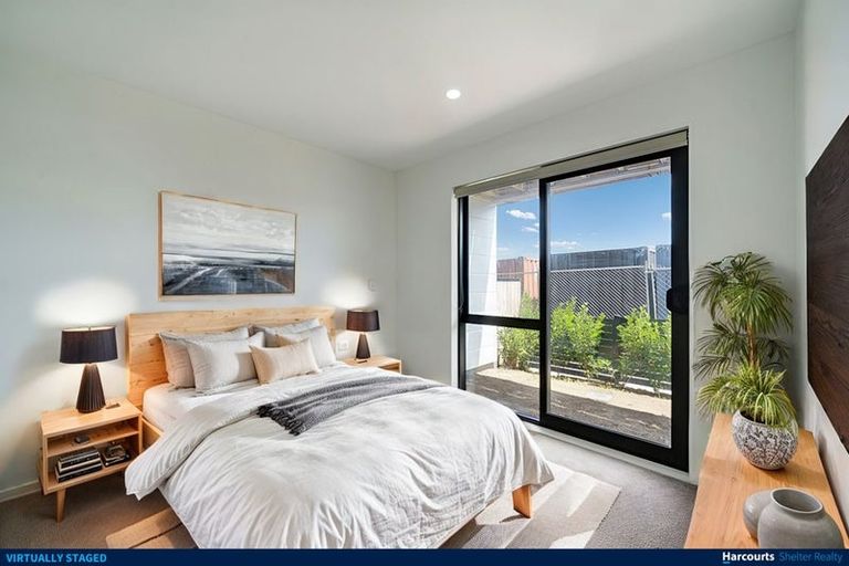 Photo of property in 5 Mataitai Road, Hobsonville, Auckland, 0618