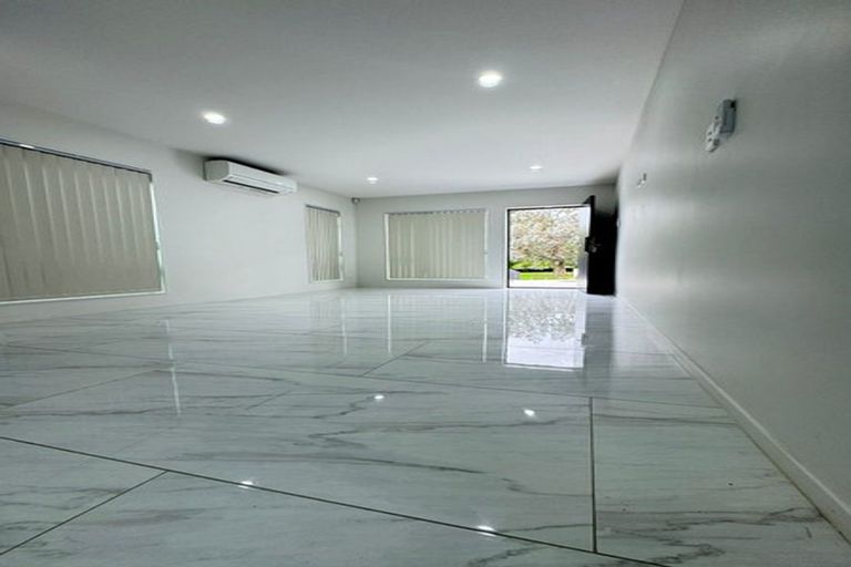 Photo of property in 11c William Avenue, Manurewa, Auckland, 2102