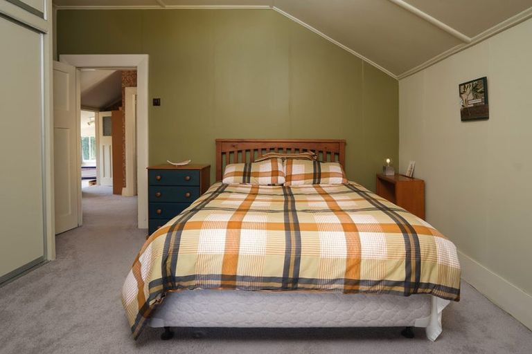 Photo of property in 36 Sandringham Street, Saint Clair, Dunedin, 9012