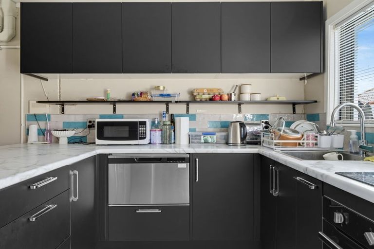 Photo of property in 41e Tawa Street, Mount Maunganui, 3116
