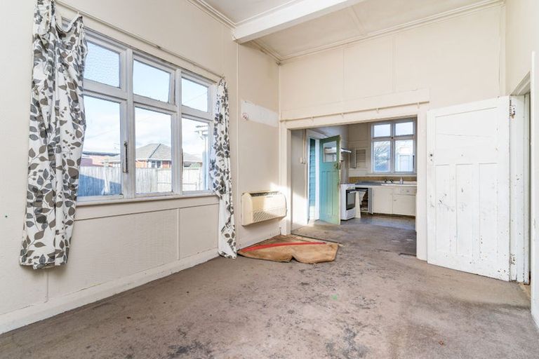 Photo of property in 19 Melbourne Street, South Dunedin, Dunedin, 9012