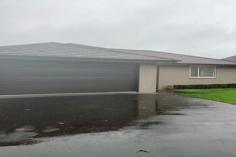 Photo of property in 5 Makawe Roa Street, Marshland, Christchurch, 8083