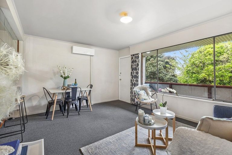 Photo of property in 3/153 Main Road, Tawa, Wellington, 5028