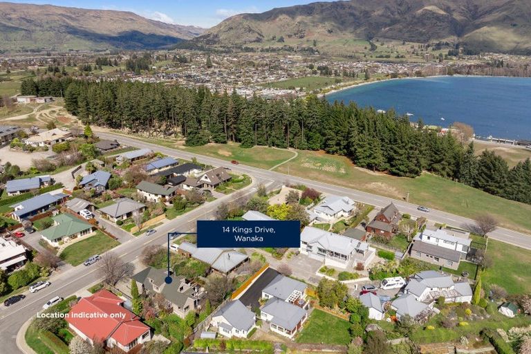 Photo of property in 14 Kings Drive, Wanaka, 9305
