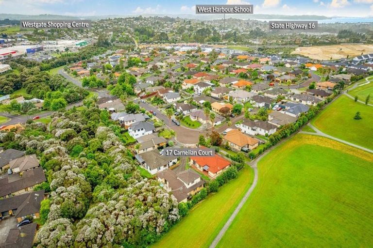 Photo of property in 17 Carnelian Court, Westgate, Auckland, 0614