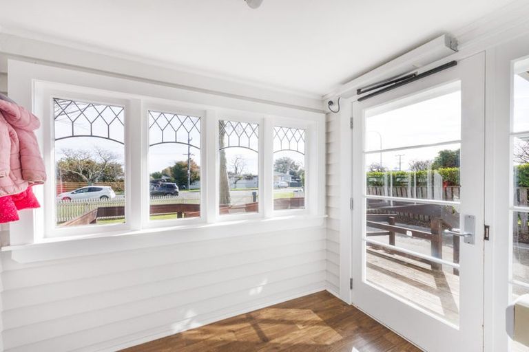 Photo of property in 19 East Street, Feilding, 4702