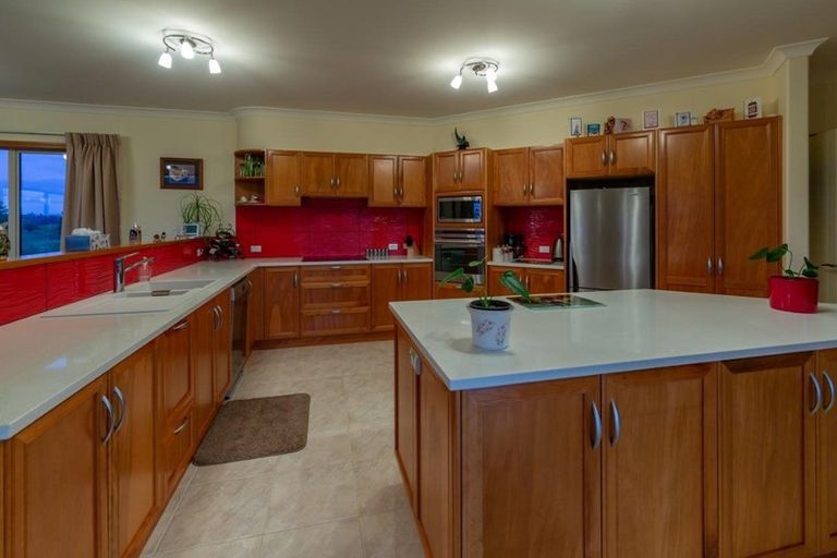 Photo of property in 415 Te Ahu Ahu Road, Waimate North, Kaikohe, 0472
