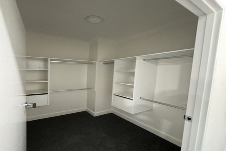 Photo of property in 19 Parkwood Avenue, Westgate, Auckland, 0614