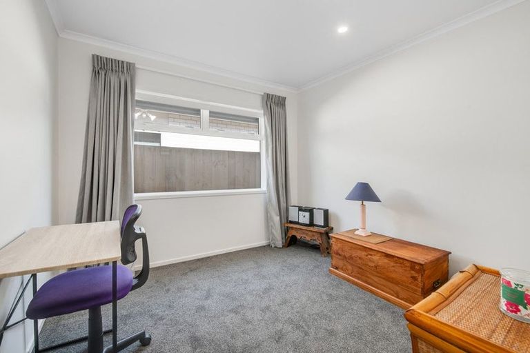 Photo of property in 16 Forest Glen, Orewa, 0931