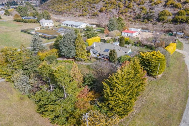 Photo of property in 67 Gordon Street, Kurow, 9435