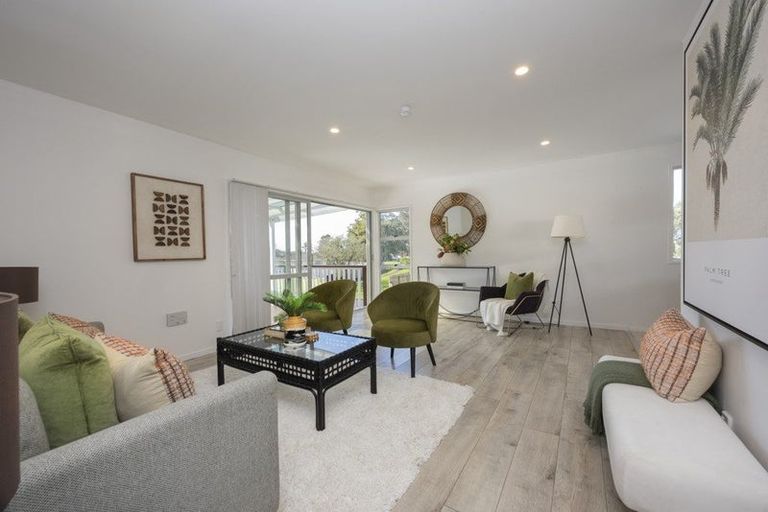 Photo of property in 16 Mckinstry Avenue, Mangere East, Auckland, 2024