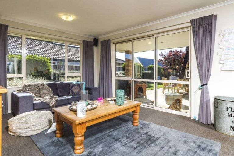 Photo of property in 19 Taranaki Place, Richmond, 7020