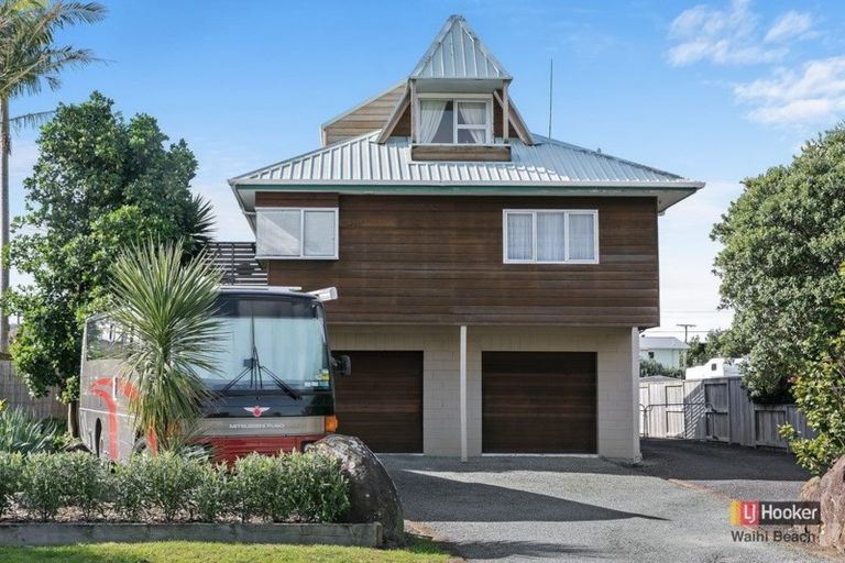 Photo of property in 21 Snell Crescent, Waihi Beach, 3611