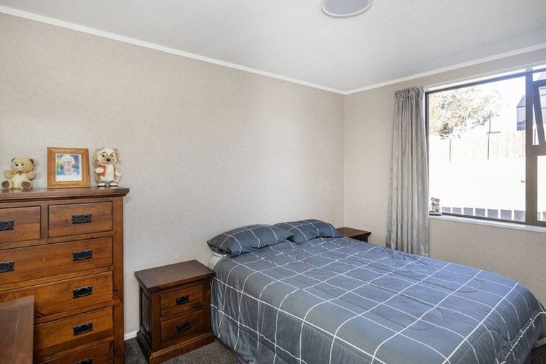 Photo of property in 2 Solway Street, Holmes Hill, Oamaru, 9401