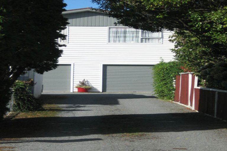 Photo of property in 1/70a Golders Road, Elderslea, Upper Hutt, 5018