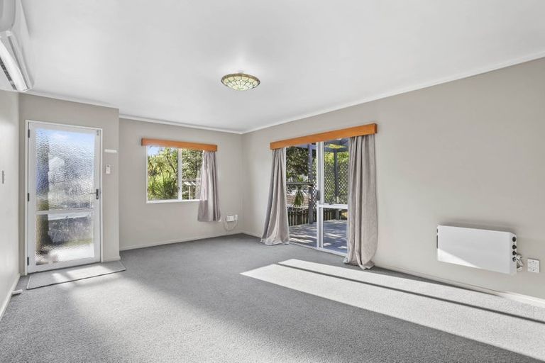 Photo of property in 22/24 Eastglen Road, Glen Eden, Auckland, 0602
