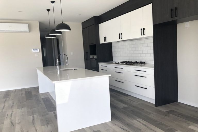 Photo of property in 11 Raymond Grace Avenue, Huapai, Kumeu, 0810