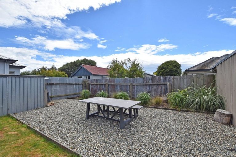 Photo of property in 16 Herriot Street, Richmond, Invercargill, 9810