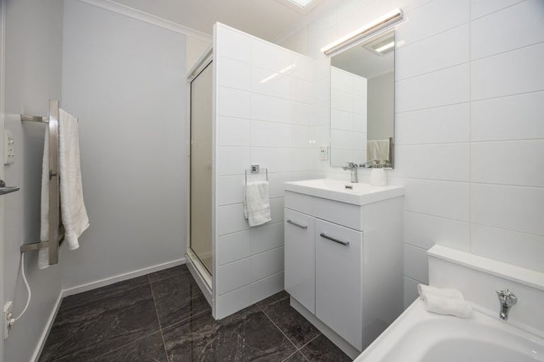 Photo of property in 7 Conrad Place, Leamington, Cambridge, 3432