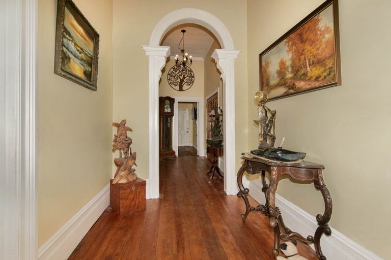 Photo of property in 123 Queen Street, Westport, 7825