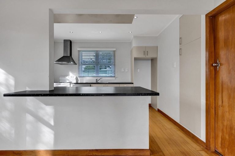 Photo of property in 8 Penrith Street, Westown, New Plymouth, 4310