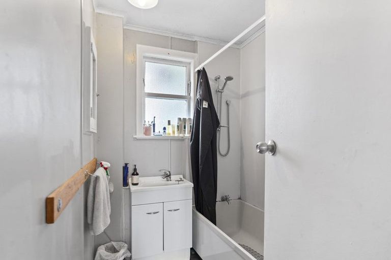 Photo of property in 4 Opatito Road, Paeroa, 3600