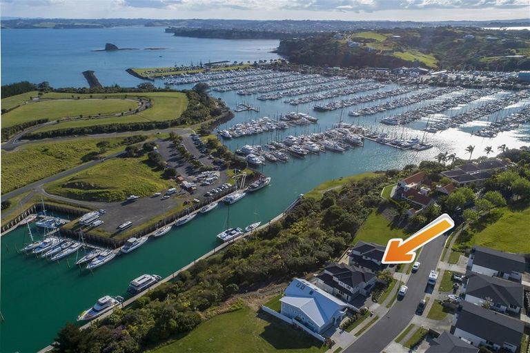 Photo of property in 86 Voyager Drive, Gulf Harbour, Whangaparaoa, 0930
