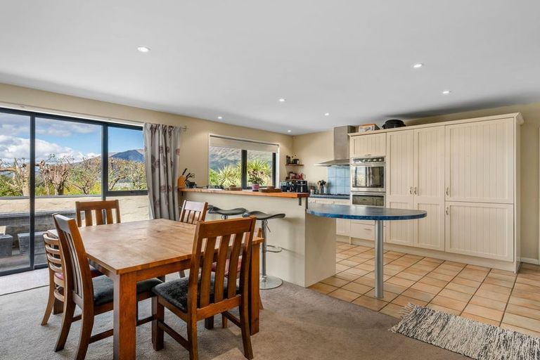 Photo of property in 44 Ferry Hill Drive, Lower Shotover, Queenstown, 9371