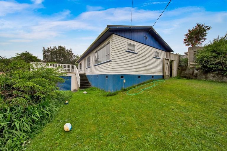 Photo of property in 23 Hua Street, Bell Block, New Plymouth, 4312