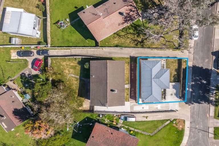 Photo of property in 11a Gemini Place, Beach Haven, Auckland, 0626