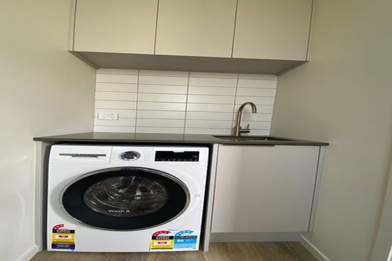 Photo of property in 7/342 Waiwhetu Road, Fairfield, Lower Hutt, 5011