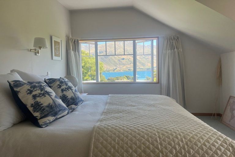 Photo of property in 11 Waimana Place, Wanaka, 9305